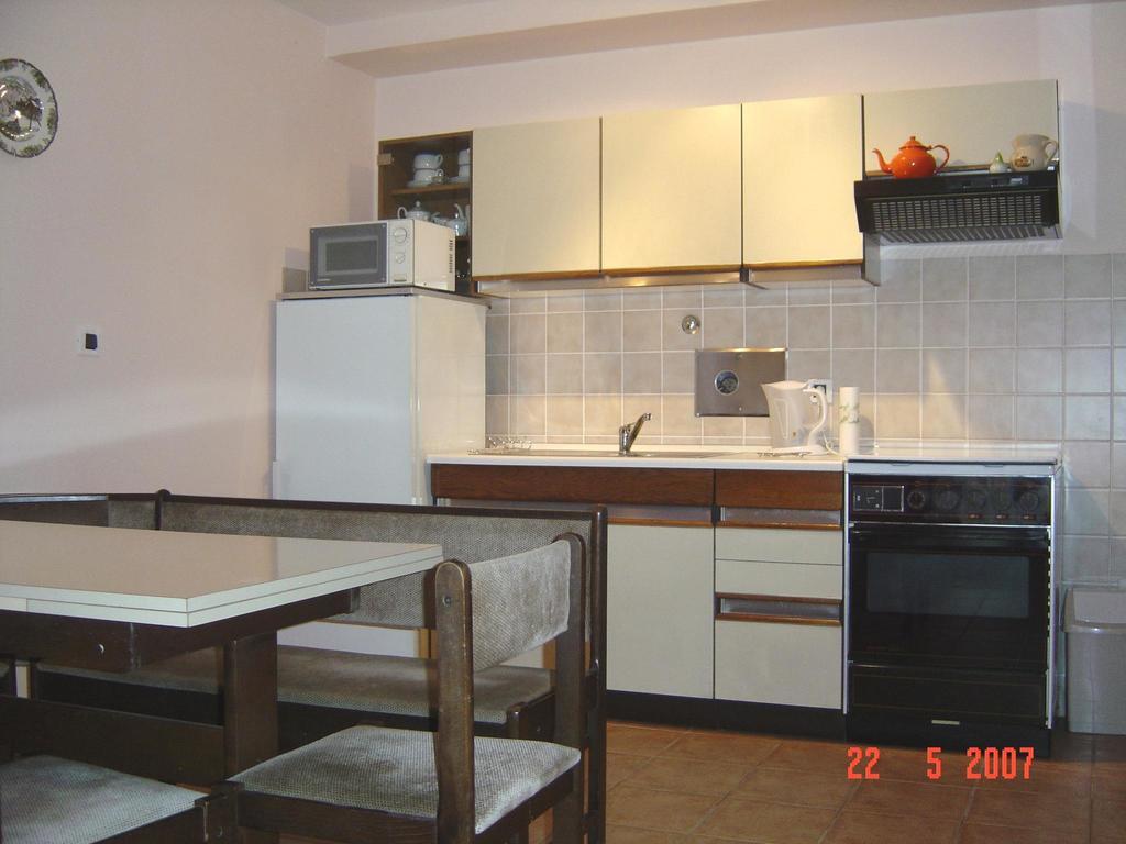 Apartments Sonja أوباتيا الغرفة الصورة