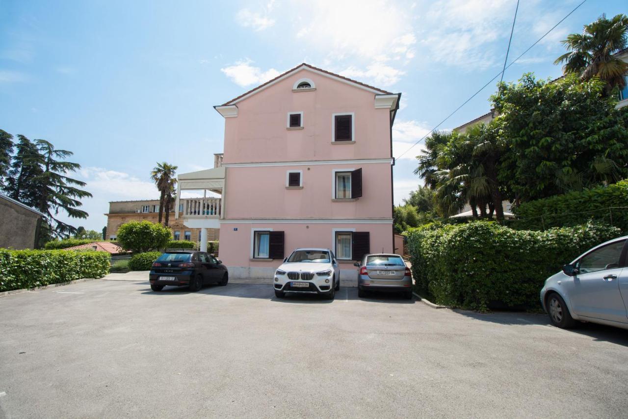 Apartments Sonja أوباتيا المظهر الخارجي الصورة